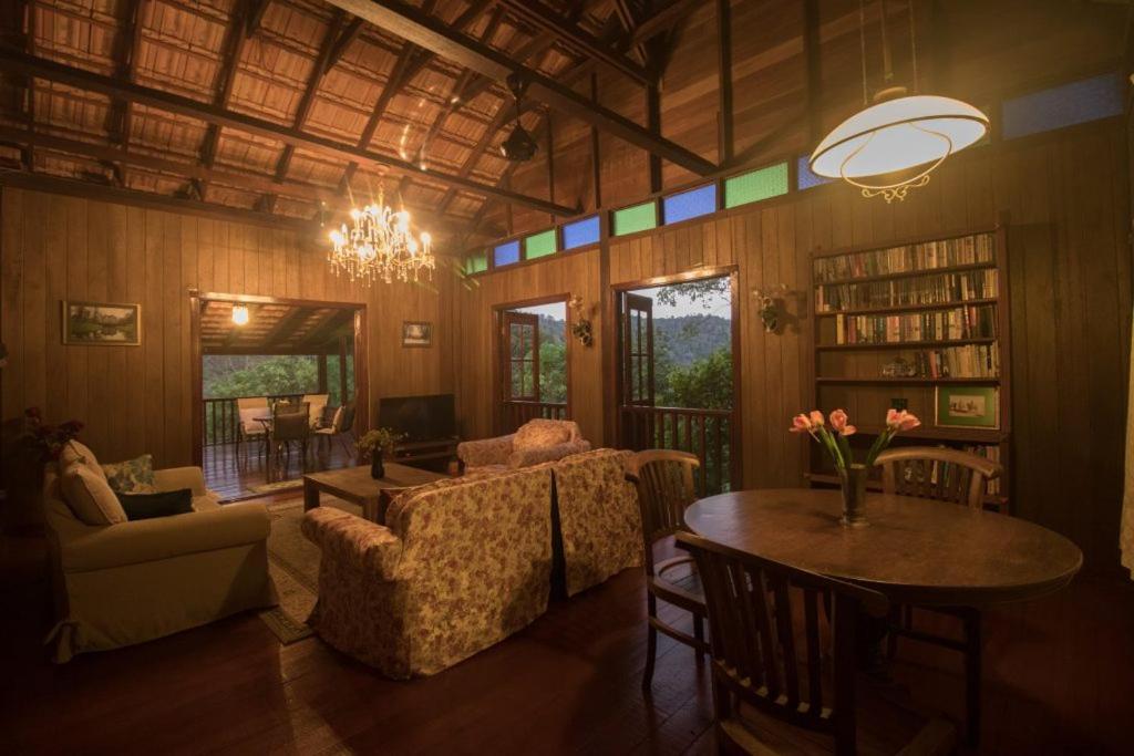 De Serenity - Exclusive Jungle Retreat 芙蓉 客房 照片