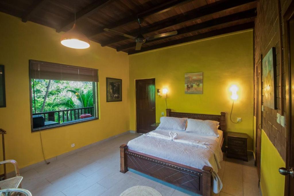 De Serenity - Exclusive Jungle Retreat 芙蓉 客房 照片
